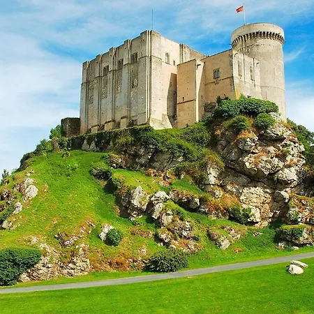 Semesterbostad Chez Sev Et Ludo Sarceaux